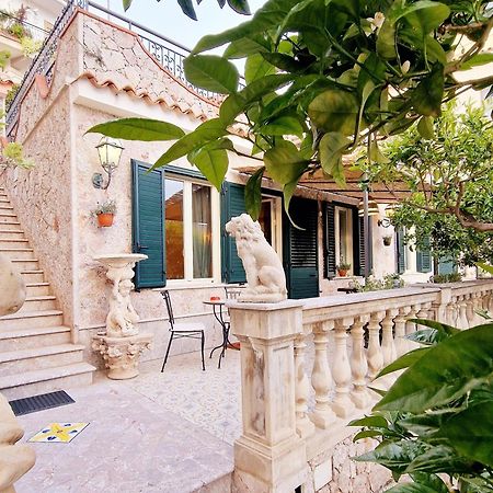 Donna Rosa - Your Home In Taormina Buitenkant foto