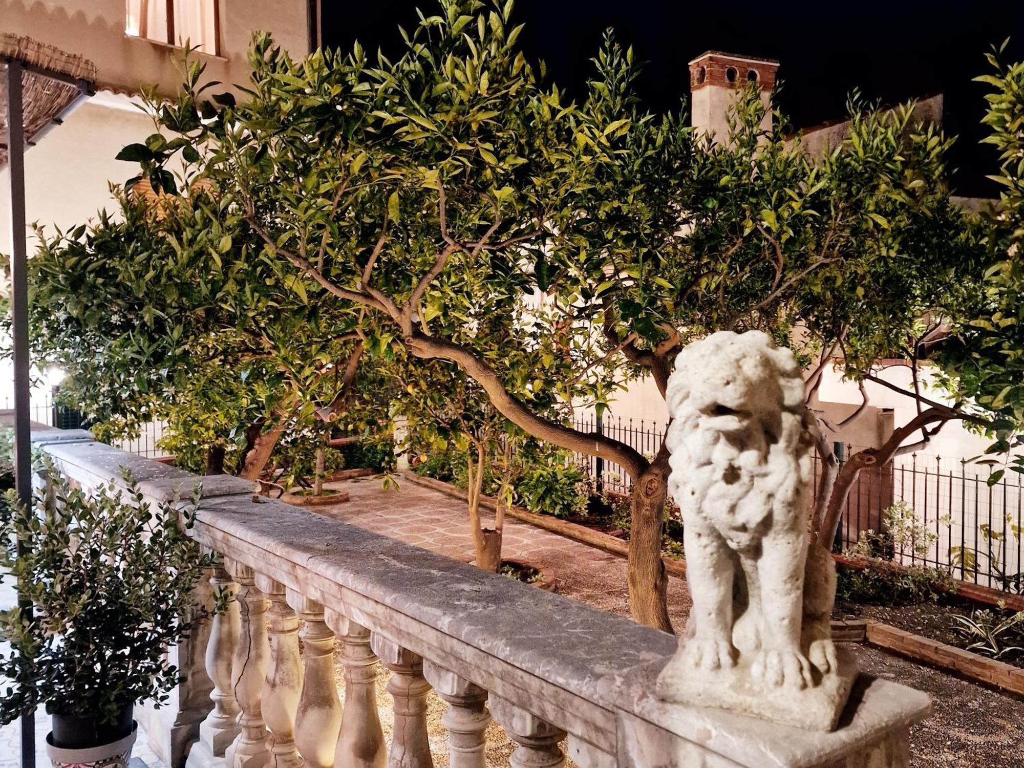 Donna Rosa - Your Home In Taormina Buitenkant foto