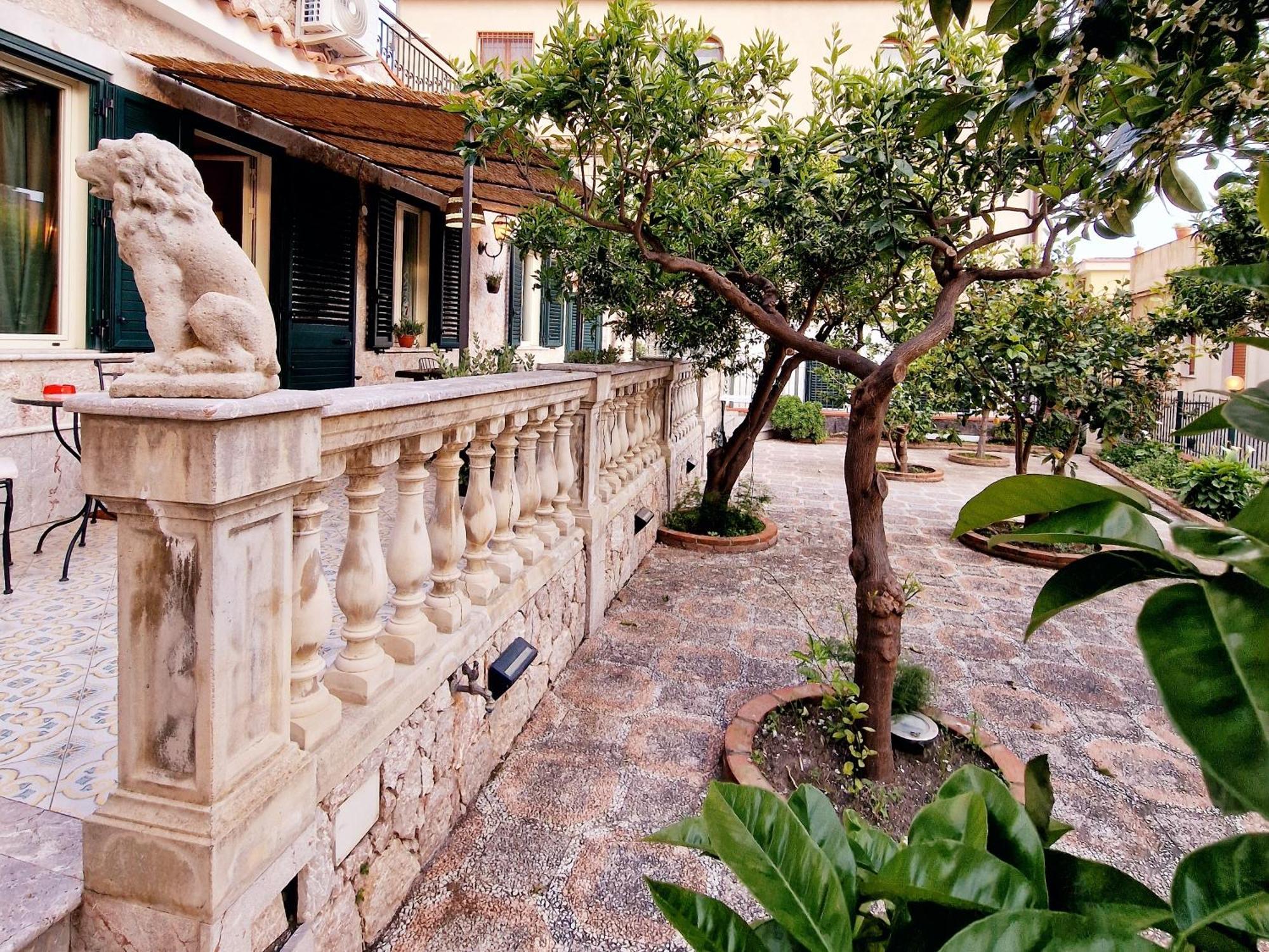 Donna Rosa - Your Home In Taormina Buitenkant foto