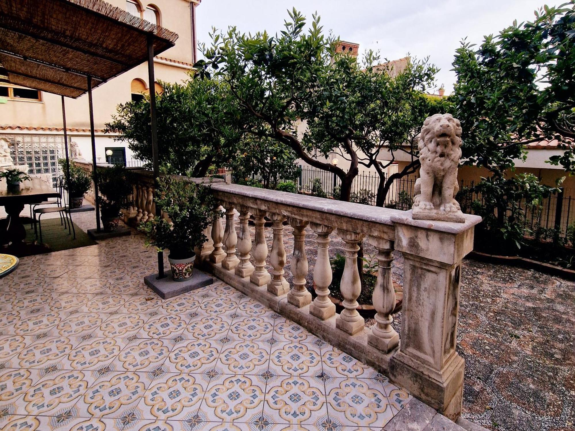Donna Rosa - Your Home In Taormina Buitenkant foto