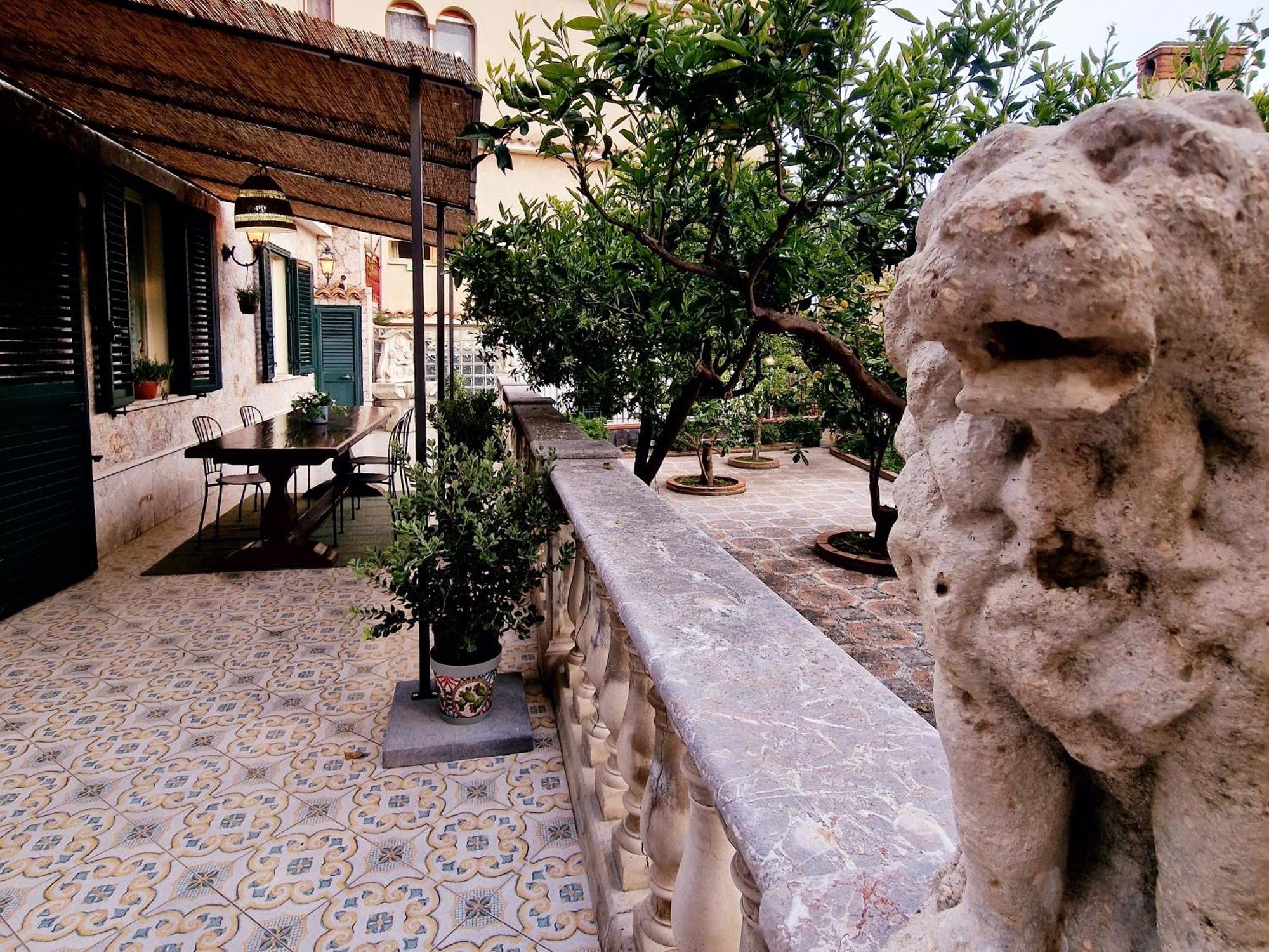 Donna Rosa - Your Home In Taormina Buitenkant foto